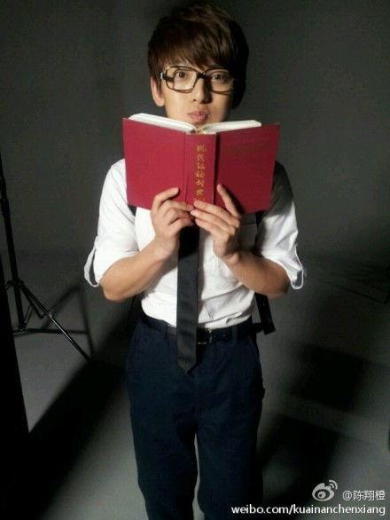 陈翔电视剧照片,穿越时空的浪漫邂逅